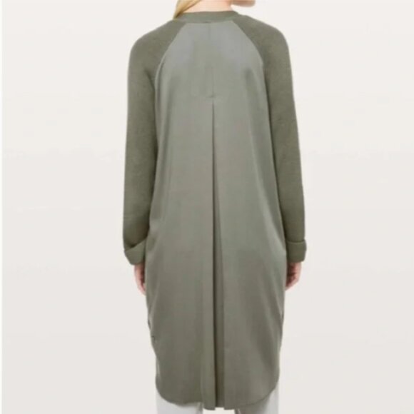 Lululemon Still at Ease Wrap, Size 8, Gray Sage - Picture 9 of 9